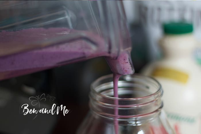Enjoy this delicious Vermont Maple Blueberry Power Smoothie for breakfast, after a work-out , or as an evening snack! It's full of healthy ingredients to give you the boost you need! #smoothie #smoothierecipes #maplesyrup #blueberries